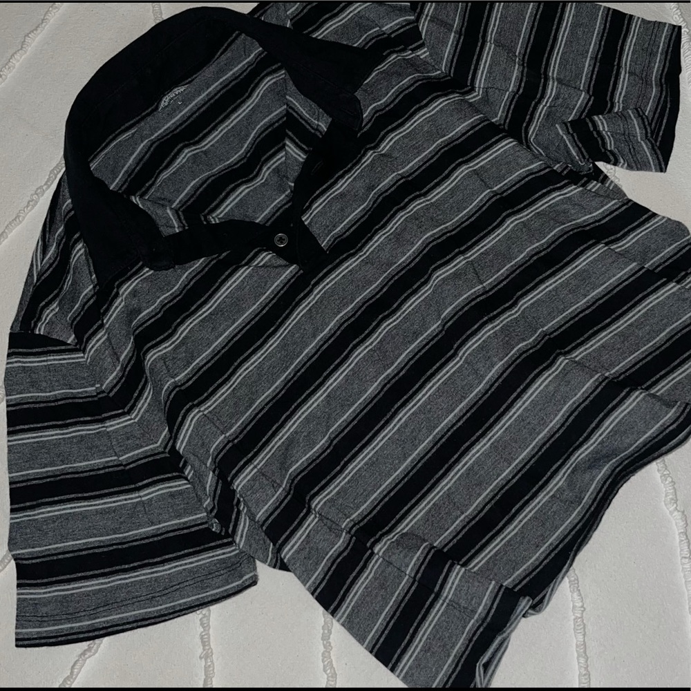 Cropped Collard Tee